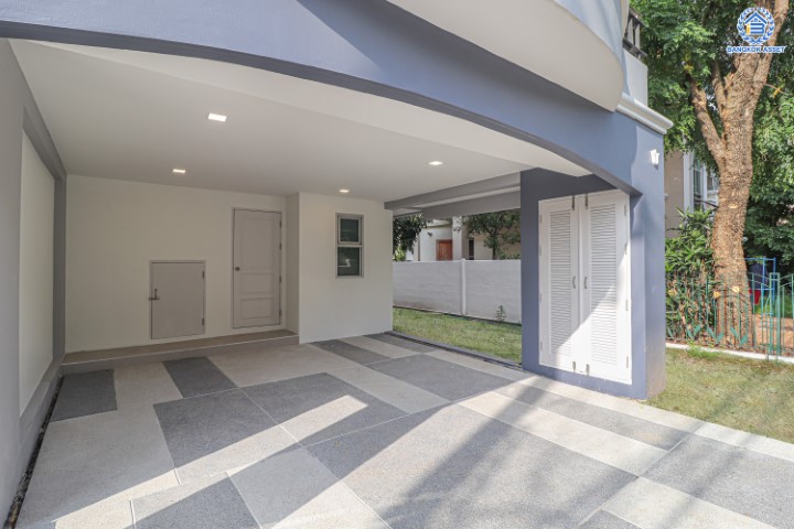 บ้านมือสองตกแต่งใหม่ ม.ศุภาลัยพาร์ควิลล์ พหลโยธิน-รามอินทรา หลังมุม! เนื้อที่เยอะ 67.8 ตร.ว. พื้นที่ใช้สอยกว้างขวางถึง 226.2 ตร.ม. ฟังชัน 3 ห้องนอน 4 ห้องน้ำ 1 ห้องแม่บ้าน 2 ที่จอดรถ บนทำเลศักยภาพ 9 นาทีถึงรถไฟฟ้าสายสีเขียว "สถานีพหลโยธิน 59" และทางด่วน "รามอินทรา-อาจณรงค์"